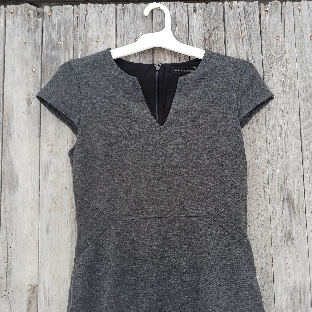 Banana Republic Womens Size 2 Gray Fitted Knee Length Career Dress Short Sleeve - Picture 7 of 7